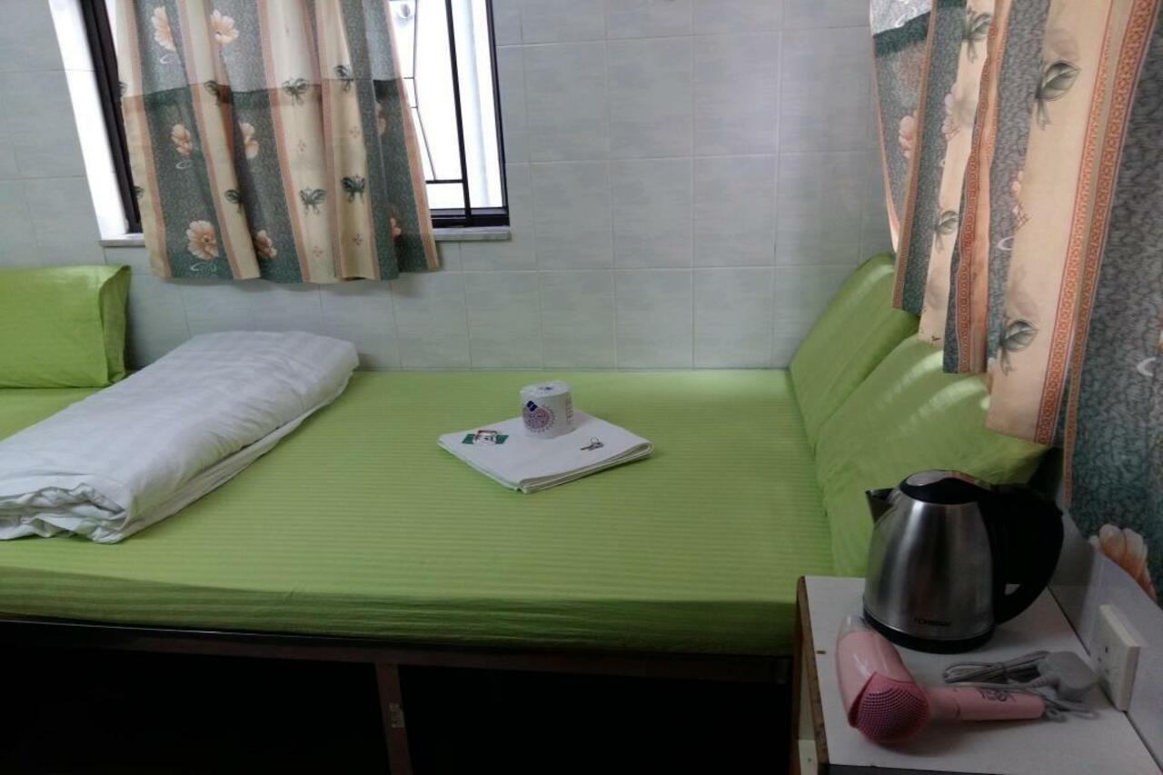 New Yan Yan Guest House Reception 9Th Floor Flat E4 E6 Гонконг Экстерьер фото