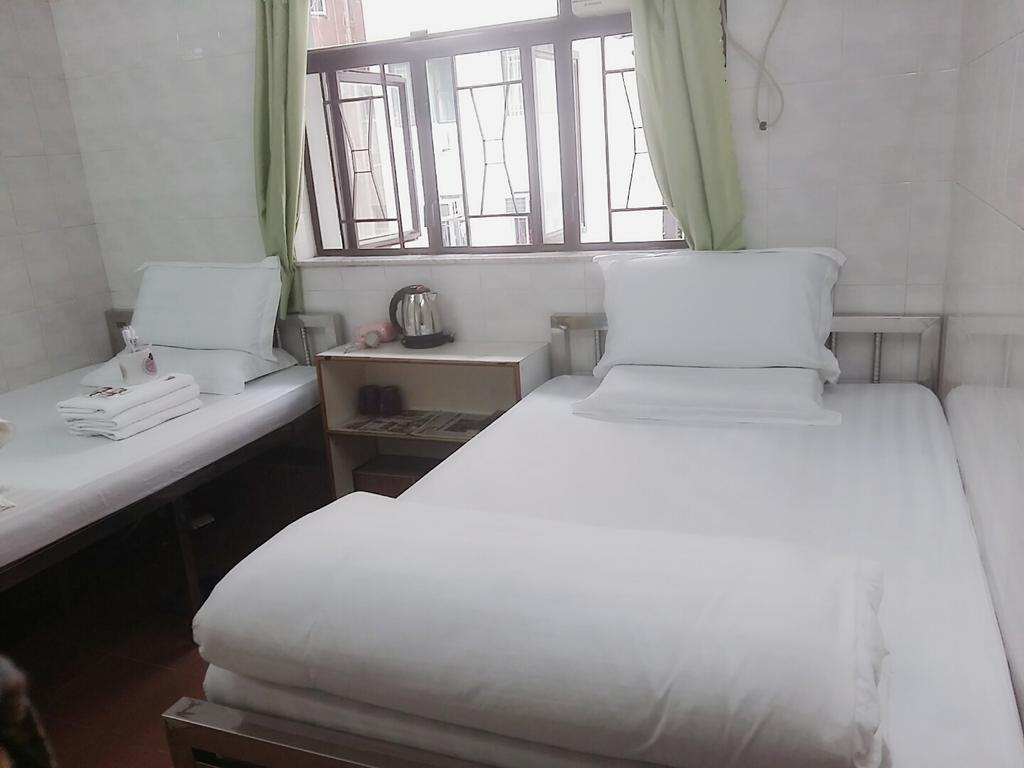 New Yan Yan Guest House Reception 9Th Floor Flat E4 E6 Гонконг Экстерьер фото