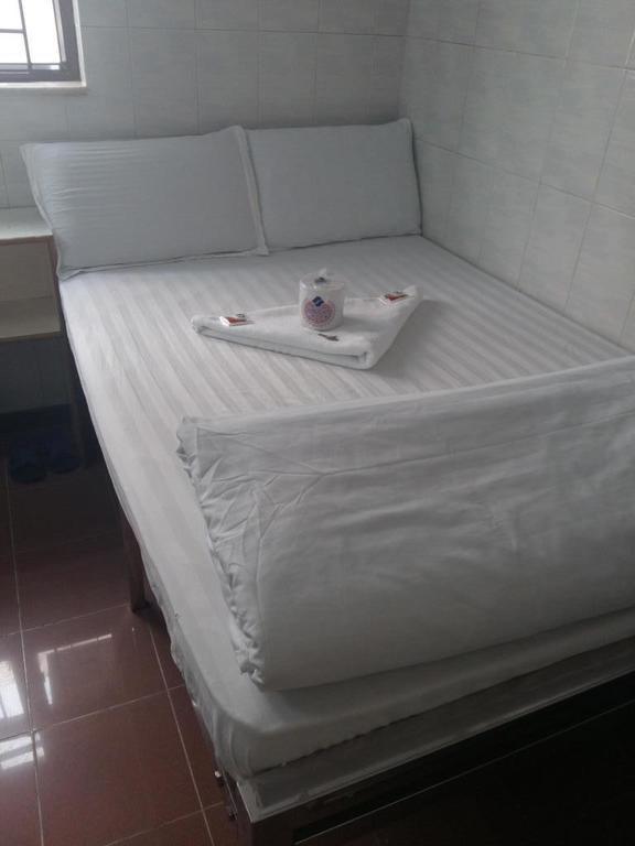 New Yan Yan Guest House Reception 9Th Floor Flat E4 E6 Гонконг Экстерьер фото
